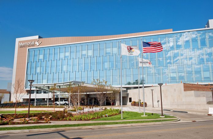 healthcarein illinois picture of a building